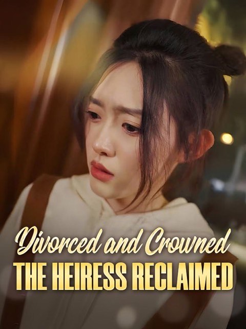 Divorced And Crowned: The Heiress Reclaimed